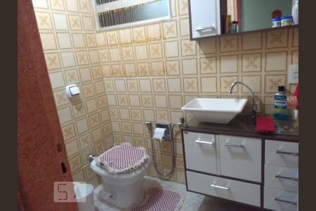 Banheiro de apartamento à venda com 2 quartos, 64m² em Vila Esperança, São Paulo