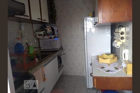 Cozinha de apartamento à venda com 2 quartos, 64m² em Vila Esperança, São Paulo