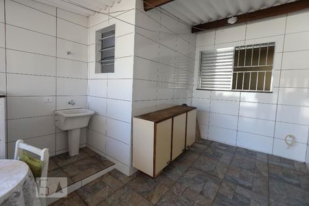 Área de Serviço de casa para alugar com 1 quarto, 40m² em Vila Santa Clara, São Paulo