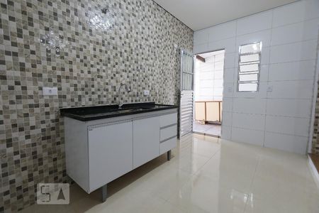 Cozinha de casa para alugar com 1 quarto, 40m² em Vila Santa Clara, São Paulo