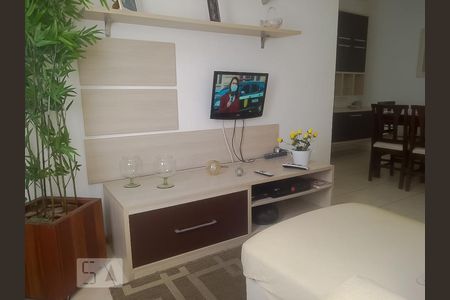 Sala de apartamento à venda com 2 quartos, 55m² em Ingá, Niterói