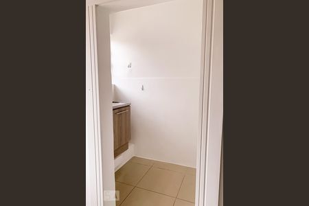 Cozinha de kitnet/studio para alugar com 1 quarto, 40m² em Menino Deus, Porto Alegre