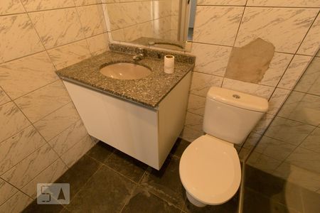 Banheiro de casa à venda com 2 quartos, 136m² em Vila Mafra, São Paulo