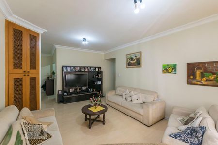 Apartamento à venda com 120m², 3 quartos e sem vagaSala