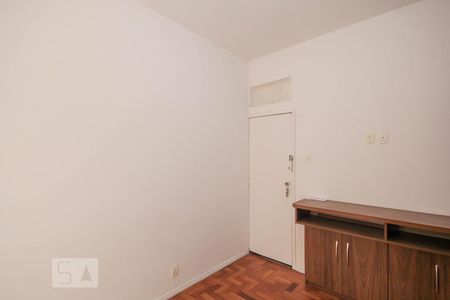 Sala de apartamento para alugar com 1 quarto, 43m² em Copacabana, Rio de Janeiro