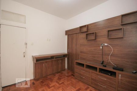 Sala de apartamento para alugar com 1 quarto, 43m² em Copacabana, Rio de Janeiro