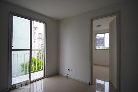 Sala de apartamento à venda com 3 quartos, 42m² em Estância Velha, Canoas