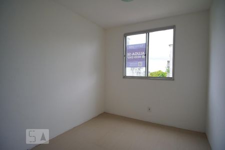 Quarto 2 de apartamento à venda com 3 quartos, 42m² em Estância Velha, Canoas