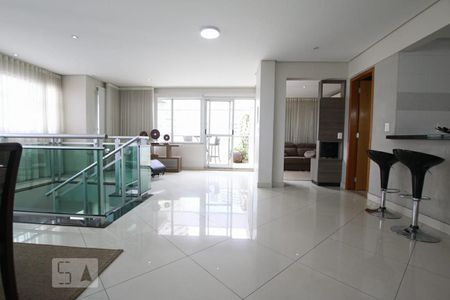 Sala / Sala de Jantar de apartamento para alugar com 3 quartos, 190m² em Jardim Goiás, Goiânia