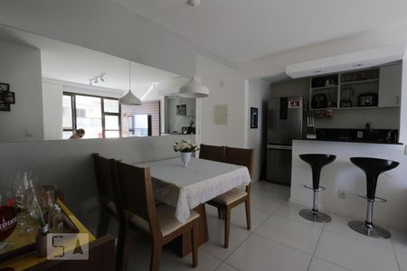 sala de apartamento para alugar com 2 quartos, 69m² em Jacarepaguá, Rio de Janeiro