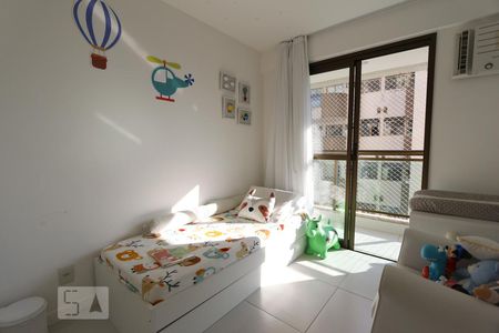 Quarto 2  de apartamento para alugar com 2 quartos, 69m² em Jacarepaguá, Rio de Janeiro