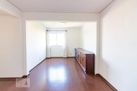 Sala de apartamento à venda com 3 quartos, 73m² em Jardim das Vertentes, São Paulo