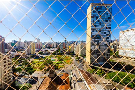 Quarto 2 - Vista de apartamento para alugar com 2 quartos, 50m² em Barro Preto, Belo Horizonte