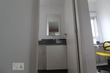 Banheiro suite de apartamento para alugar com 2 quartos, 60m² em Santa Paula, São Caetano do Sul