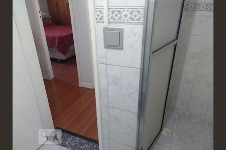 Banheiro de apartamento à venda com 1 quarto, 36m² em Cambuci, São Paulo