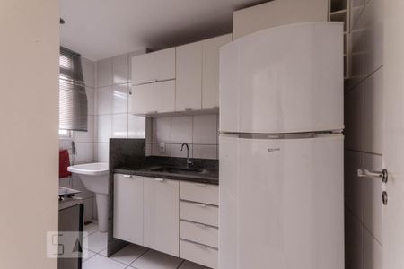Cozinha de apartamento à venda com 2 quartos, 60m² em Candelária, Belo Horizonte