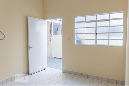 Sala de casa para alugar com 1 quarto, 45m² em Santa Terezinha, São Bernardo do Campo