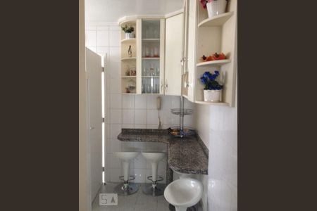 Cozinha de apartamento para alugar com 3 quartos, 105m² em Vila Albertina, São Paulo