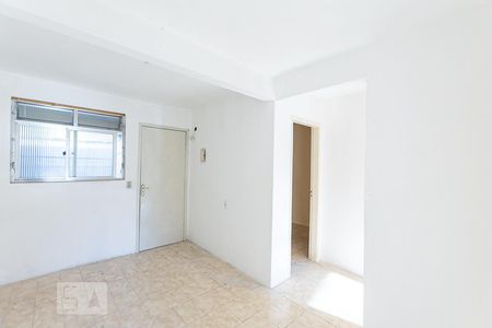 Sala de casa de condomínio à venda com 2 quartos, 60m² em Engenhoca, Niterói