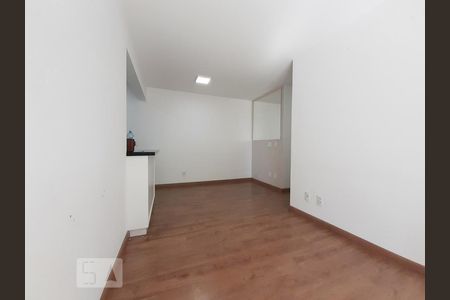 Sala de apartamento para alugar com 2 quartos, 55m² em Independência, São Bernardo do Campo