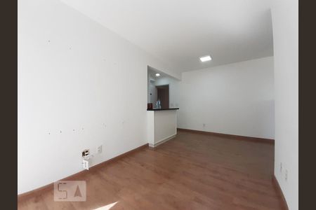 Sala de apartamento para alugar com 2 quartos, 55m² em Independência, São Bernardo do Campo