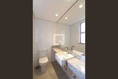 Lavabo de apartamento para alugar com 4 quartos, 147m² em Ouro Preto, Belo Horizonte