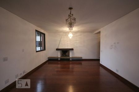 Sala de apartamento à venda com 4 quartos, 247m² em Real Parque, São Paulo