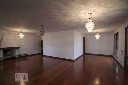 Sala de apartamento à venda com 4 quartos, 247m² em Real Parque, São Paulo