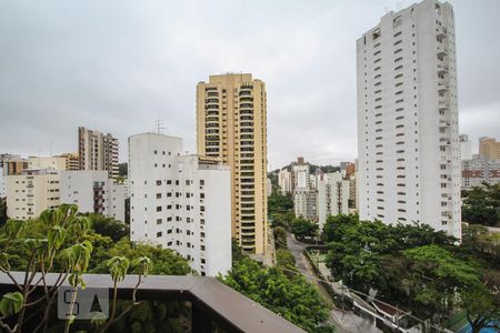 Vista de apartamento à venda com 4 quartos, 247m² em Real Parque, São Paulo