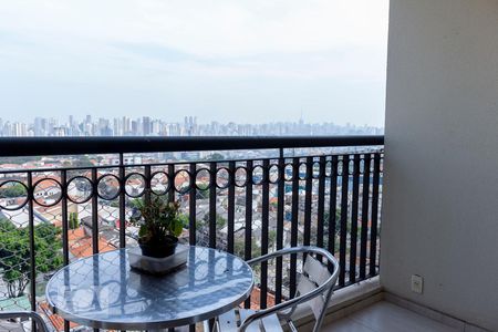 Varanda de apartamento para alugar com 3 quartos, 101m² em Vila Dom Pedro I, São Paulo