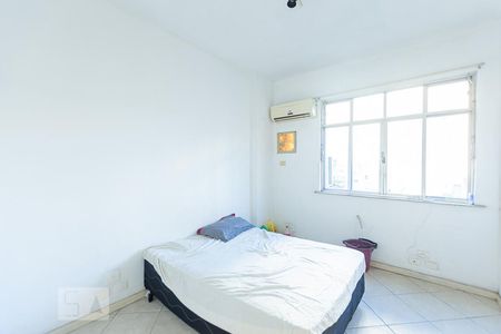 Quarto 1 de apartamento à venda com 4 quartos, 100m² em Icaraí, Niterói
