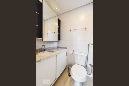 Suíte - Banheiro de apartamento à venda com 2 quartos, 60m² em Pinheiros, São Paulo