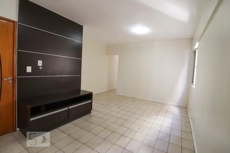 Sala de apartamento para alugar com 3 quartos, 110m² em Setor Bela Vista, Goiânia