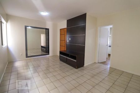 Sala de apartamento para alugar com 3 quartos, 110m² em Setor Bela Vista, Goiânia