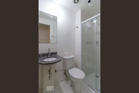 Banheiro de apartamento para alugar com 2 quartos, 60m² em Bethaville I, Barueri