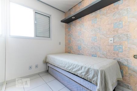 Quarto 2 de apartamento para alugar com 2 quartos, 58m² em Vila Guarani (z Sul), São Paulo