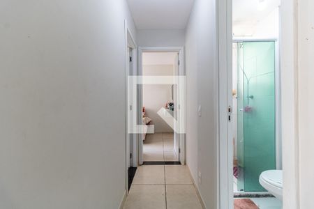 Corredor de apartamento para alugar com 2 quartos, 41m² em Jardim São Savério, São Paulo