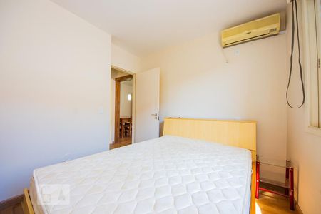 Quarto de apartamento à venda com 1 quarto, 50m² em Bom Jesus, Porto Alegre