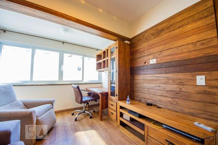 Sala de apartamento à venda com 1 quarto, 50m² em Bom Jesus, Porto Alegre