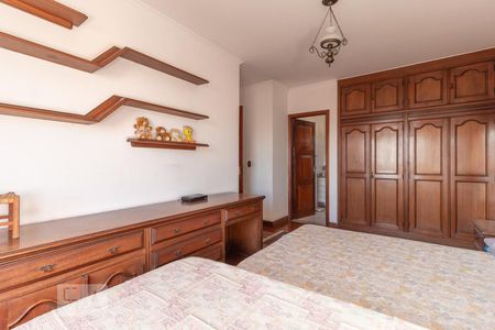 Quarto 1 de casa para alugar com 4 quartos, 200m² em Pestana, Osasco