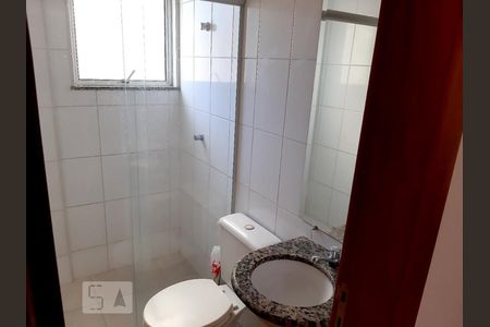 Banheiro de apartamento à venda com 2 quartos, 55m² em Ouro Preto, Belo Horizonte