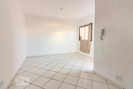 Sala de casa à venda com 3 quartos, 110m² em Quitaúna, Osasco