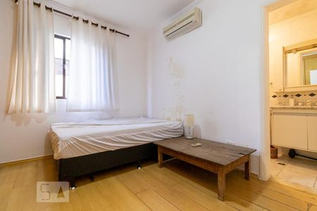 Suíte de apartamento à venda com 2 quartos, 80m² em Jardim Paulista, São Paulo