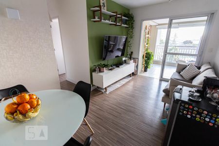 Apartamento à venda com 66m², 2 quartos e 1 vagaSala