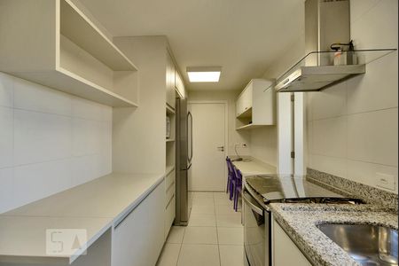 Cozinha de apartamento à venda com 3 quartos, 125m² em Alto da Lapa, São Paulo