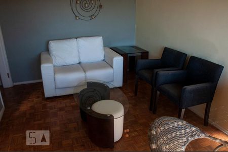 Apartamento à venda com 1 quarto, 50m² em Santo Antônio, Porto Alegre