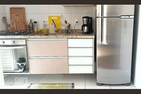 Cozinha de apartamento à venda com 2 quartos, 56m² em Vila Andrade, São Paulo