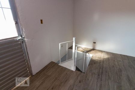 Escada  de casa à venda com 3 quartos, 200m² em Vila Fátima, Guarulhos