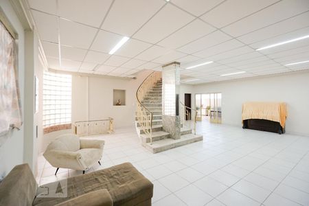 Sala de casa à venda com 5 quartos, 700m² em Penha de França, São Paulo