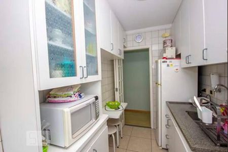 Cozinha de apartamento à venda com 2 quartos, 50m² em Chácara Inglesa, São Paulo